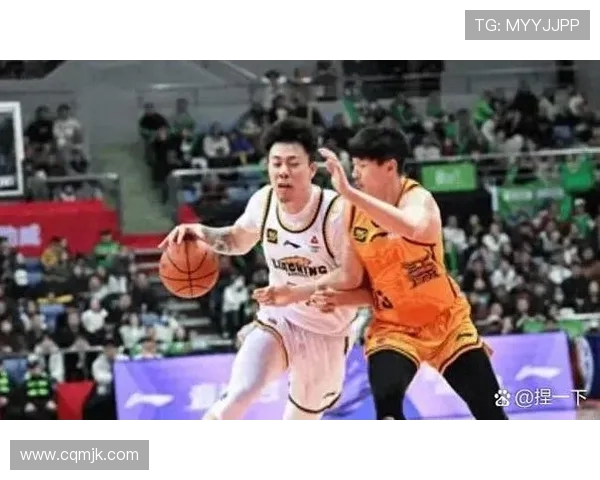 CBA江苏队对阵广东队全场精彩回顾与赛后分析