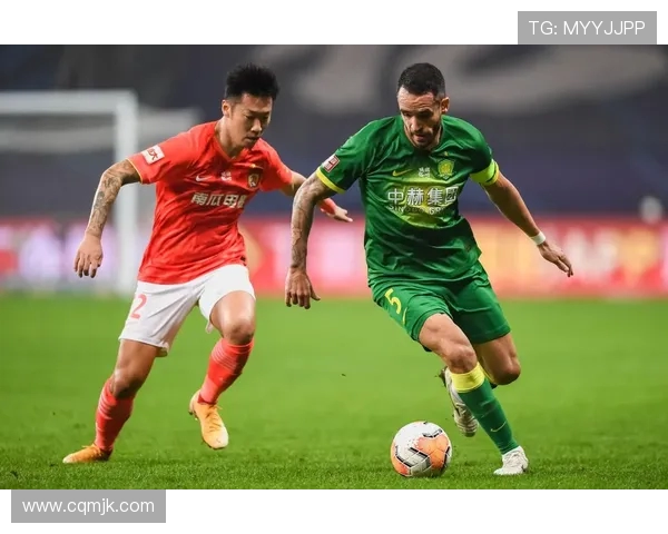 恒大与苏宁激战正酣精彩瞬间回顾及赛后分析图集 恒大与苏宁激战正酣精彩瞬间回顾及赛后分析图集